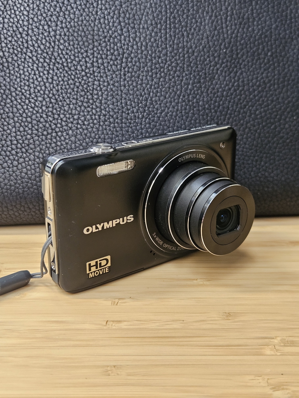 Olympus VG-160 14MP Digital Camera Black 5x Zoom Tested With Case